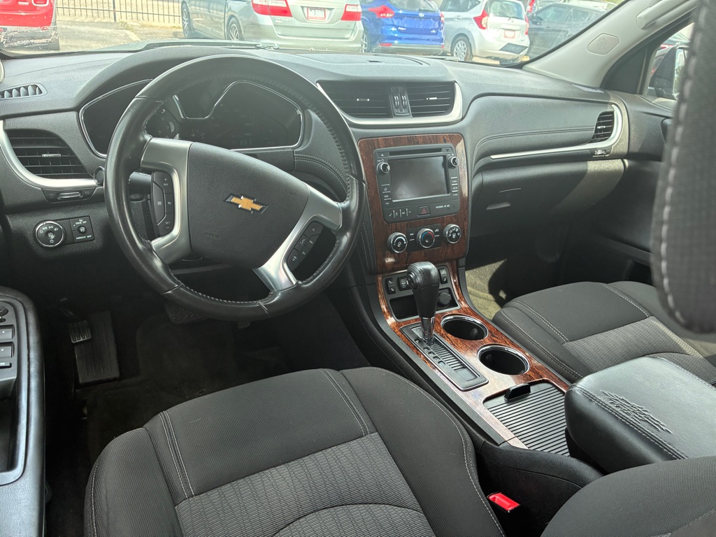 Photo 25 of this CHEVROLET TRAVERSE