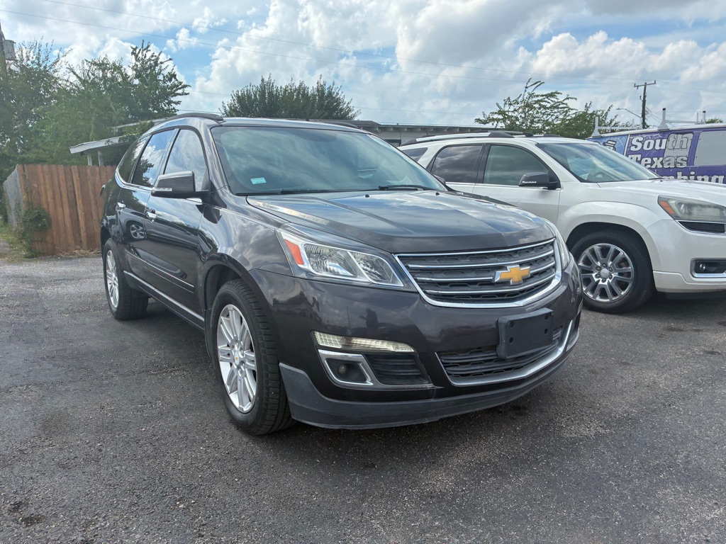 Photo 8 of this CHEVROLET TRAVERSE