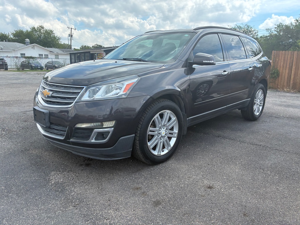 Photo 3 of this CHEVROLET TRAVERSE