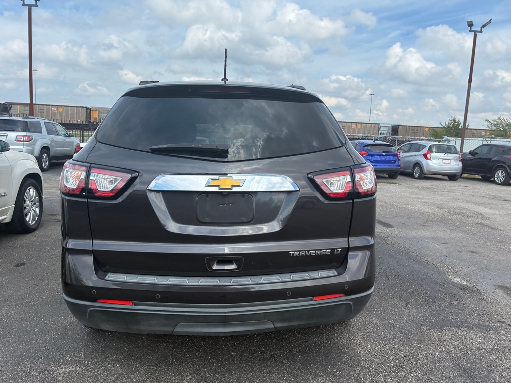Photo 15 of this CHEVROLET TRAVERSE