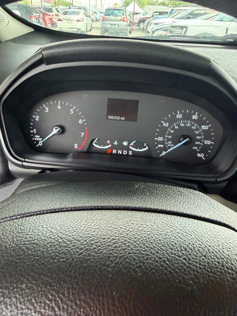Photo 28 of this FORD ECOSPORT
