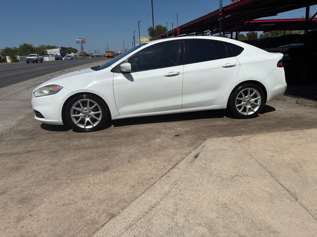 Photo 4 of this DODGE DART