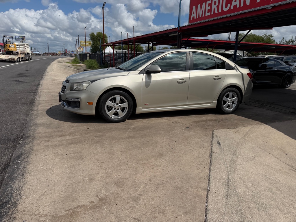 Photo 12 of this CHEVROLET CRUZE