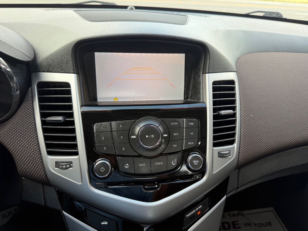 Photo 30 of this CHEVROLET CRUZE