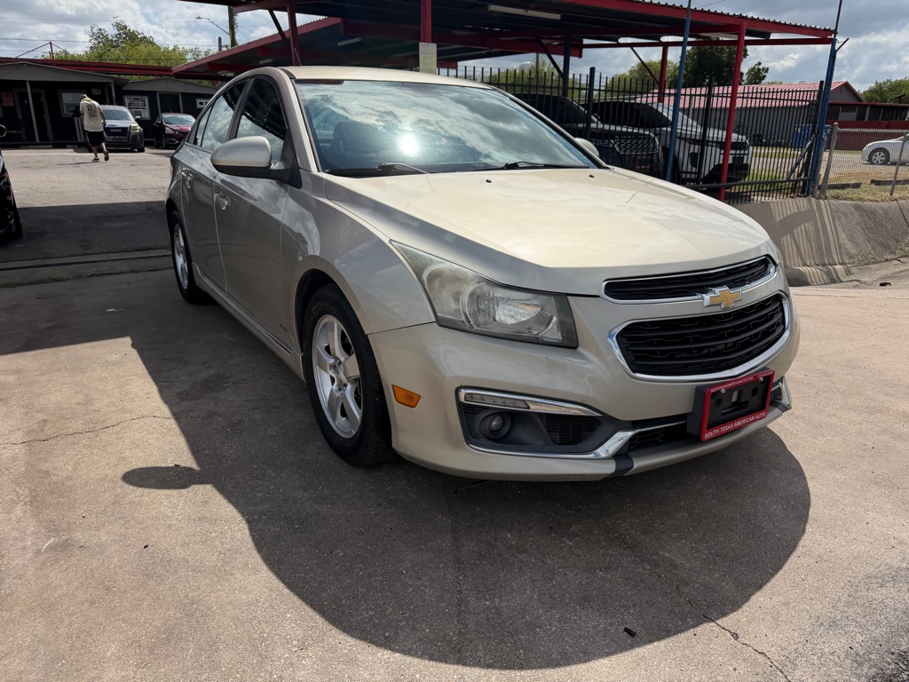 Photo 15 of this CHEVROLET CRUZE