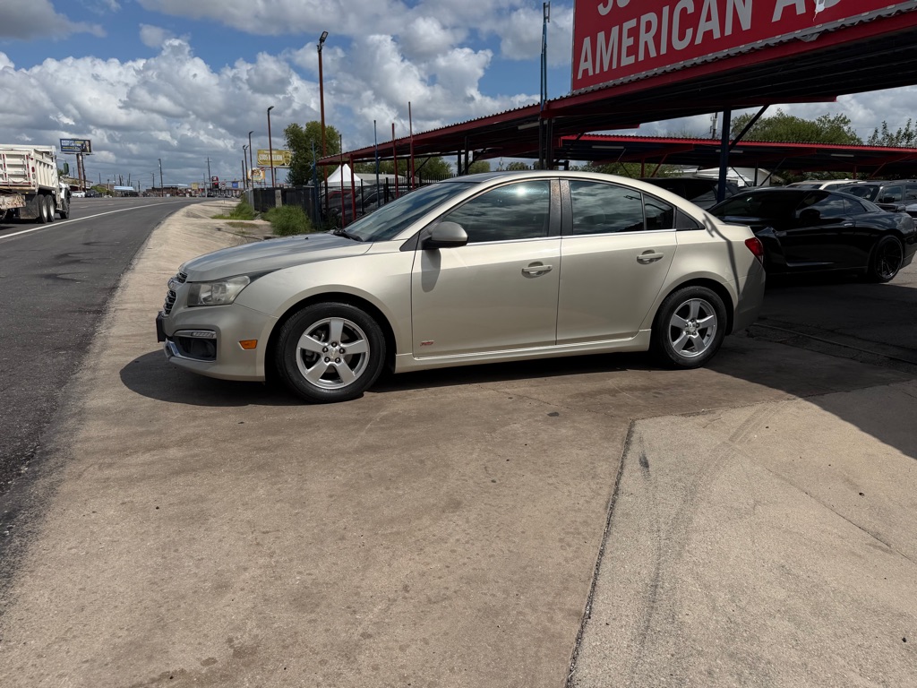 Photo 11 of this CHEVROLET CRUZE