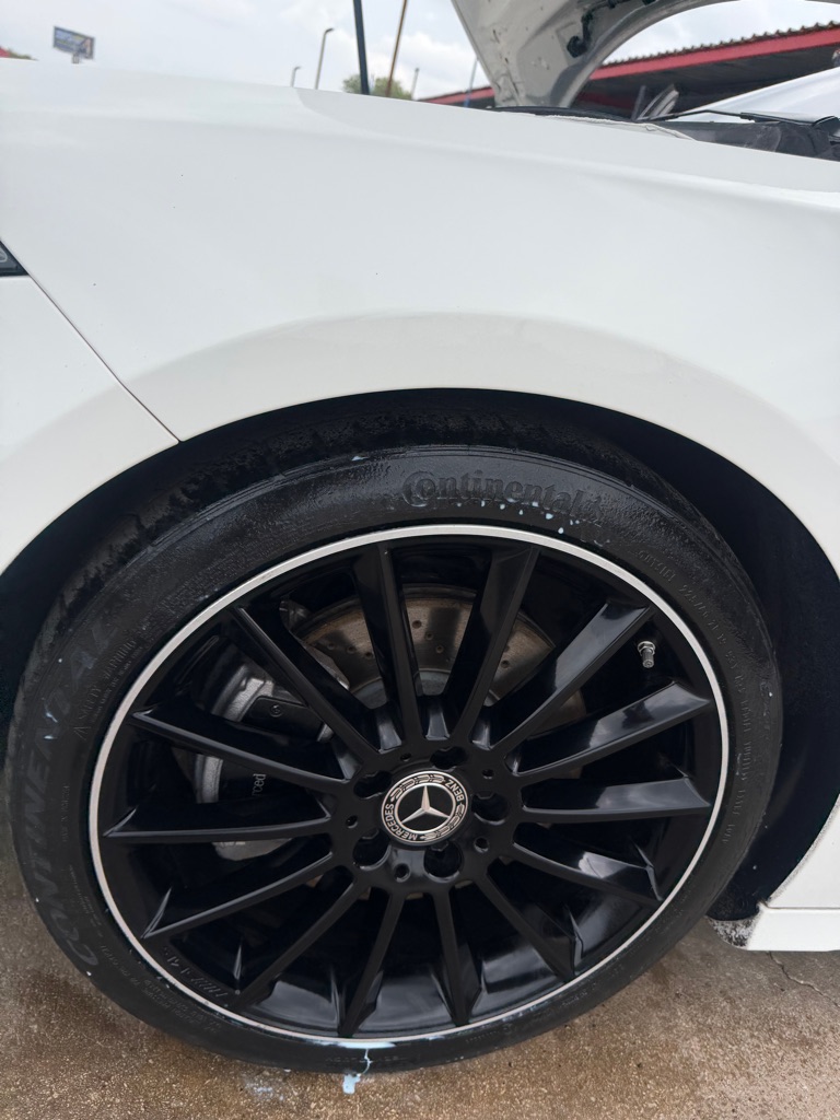 Photo 42 of this MERCEDES-BENZ A