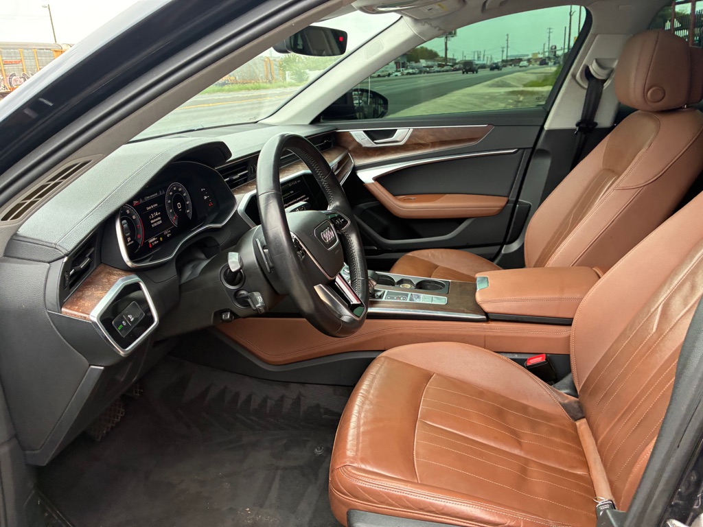 Photo 28 of this AUDI A6
