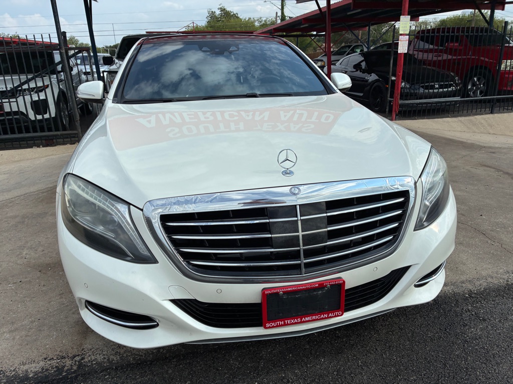 Photo 26 of this MERCEDES-BENZ S-CLASS