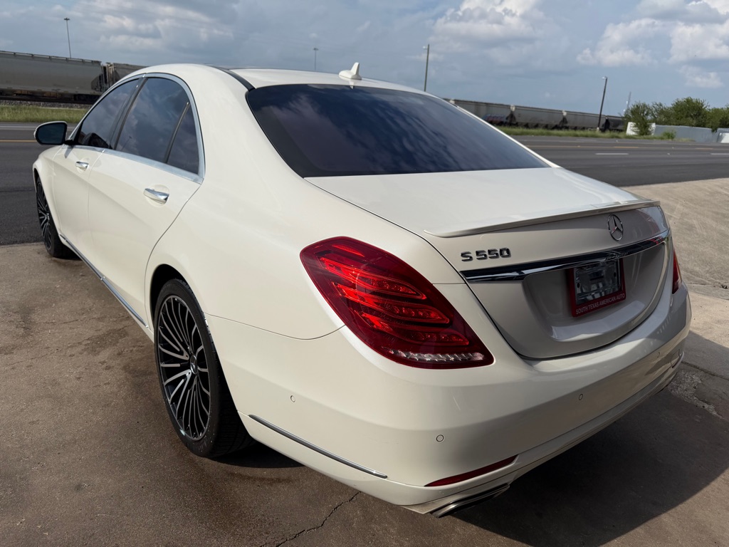 Photo 60 of this MERCEDES-BENZ S-CLASS