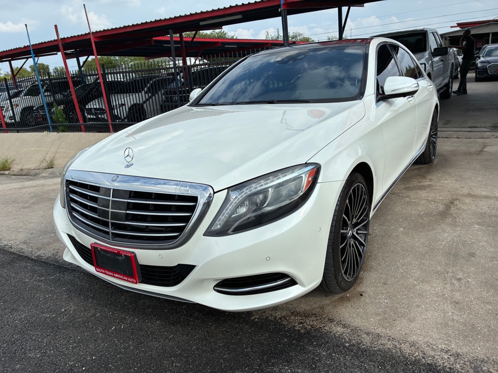 Photo 28 of this MERCEDES-BENZ S-CLASS