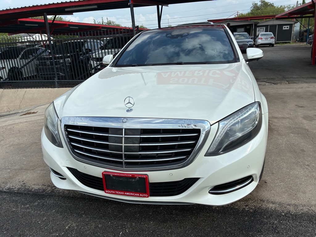 Photo 29 of this MERCEDES-BENZ S-CLASS