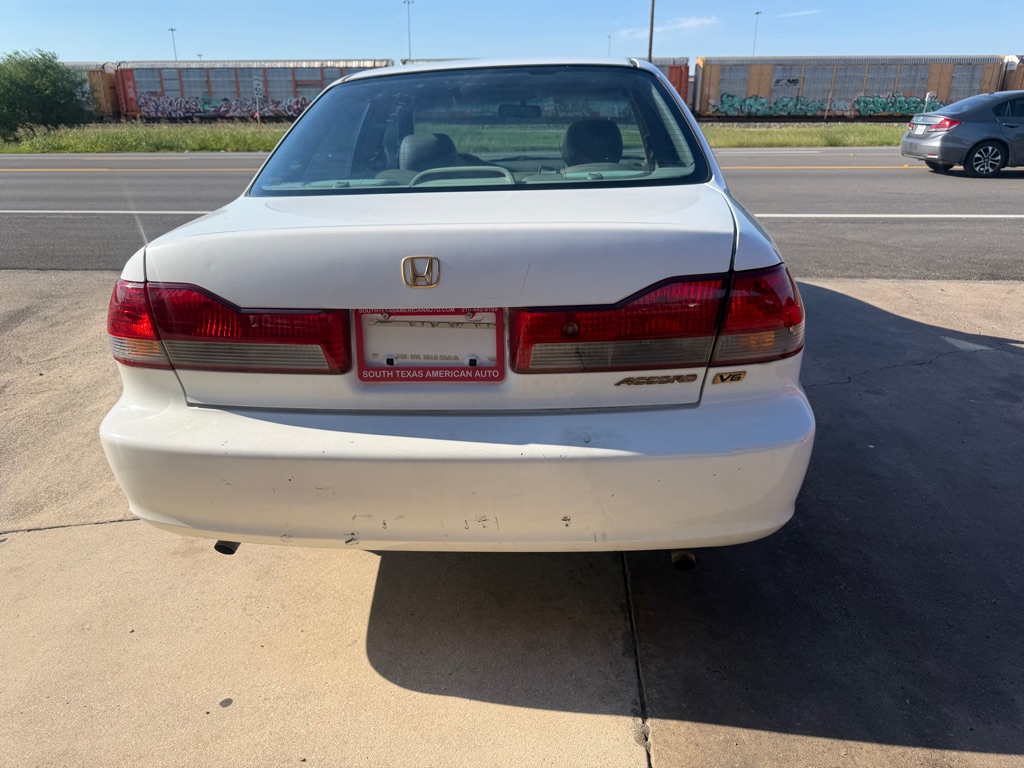 Photo 13 of this HONDA ACCORD