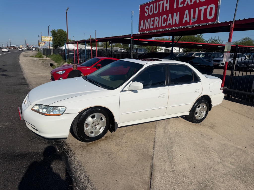 Photo 18 of this HONDA ACCORD