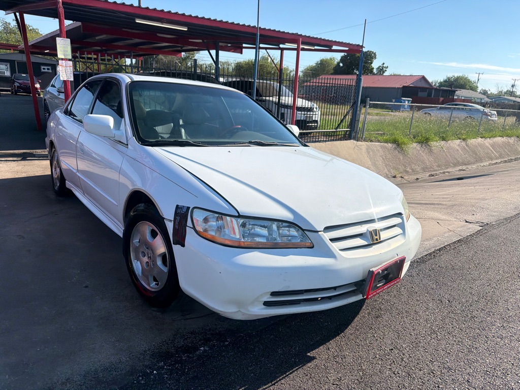 Photo 17 of this HONDA ACCORD