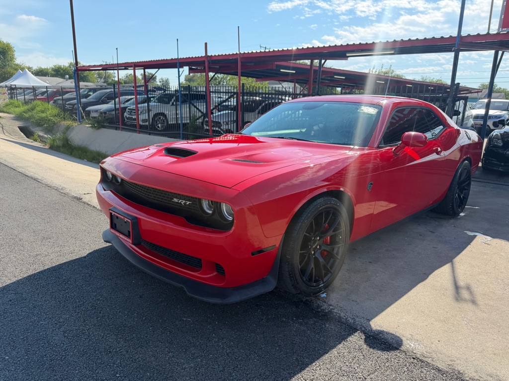 Photo 2 of this DODGE CHALLENGER