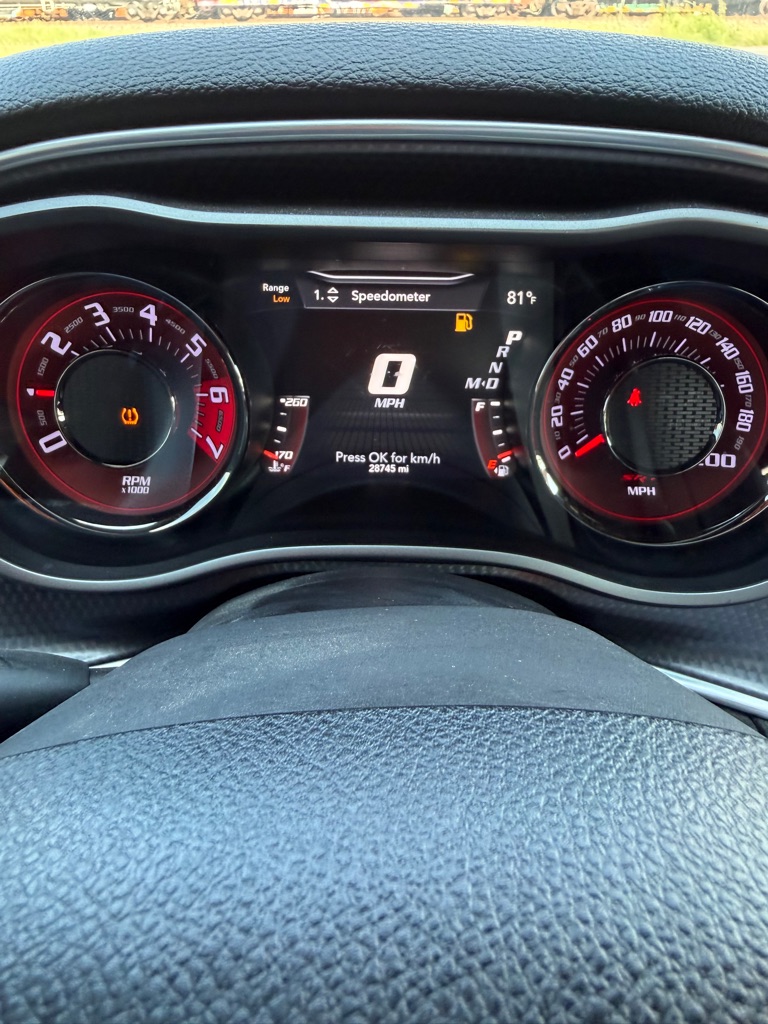 Photo 34 of this DODGE CHALLENGER