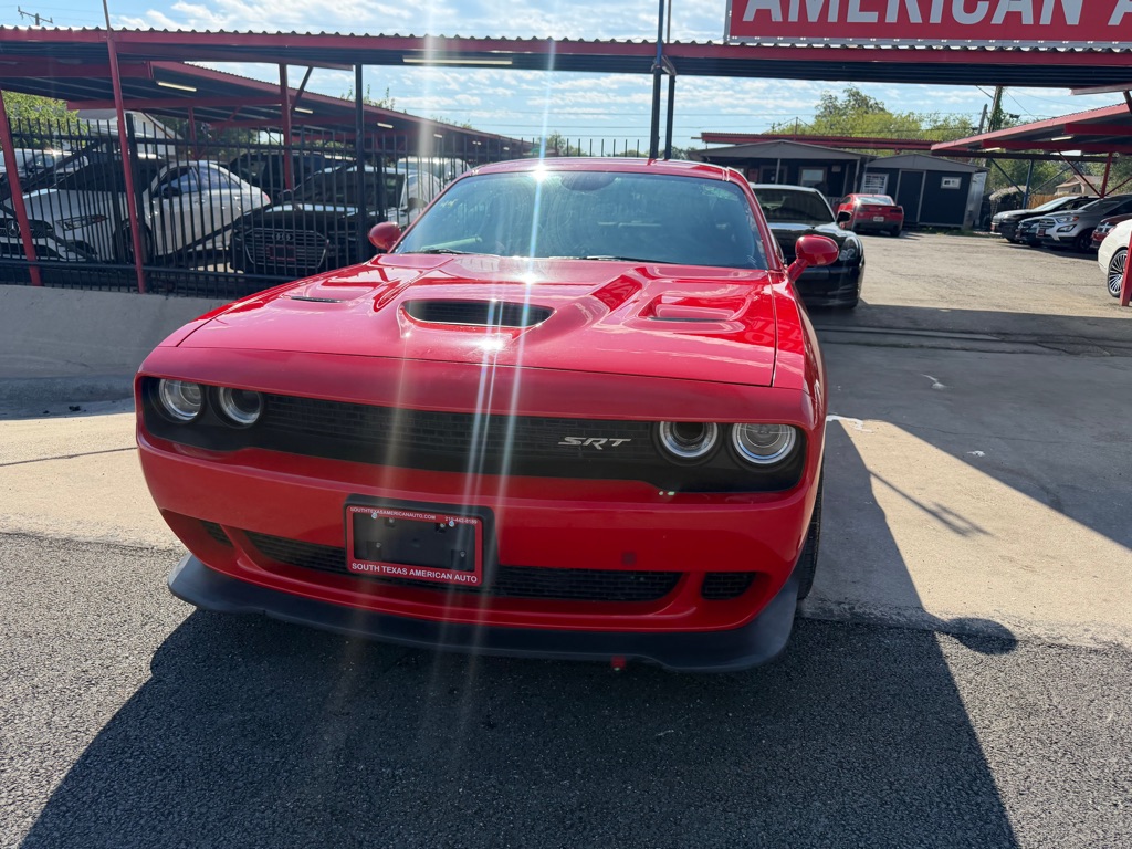Photo 4 of this DODGE CHALLENGER