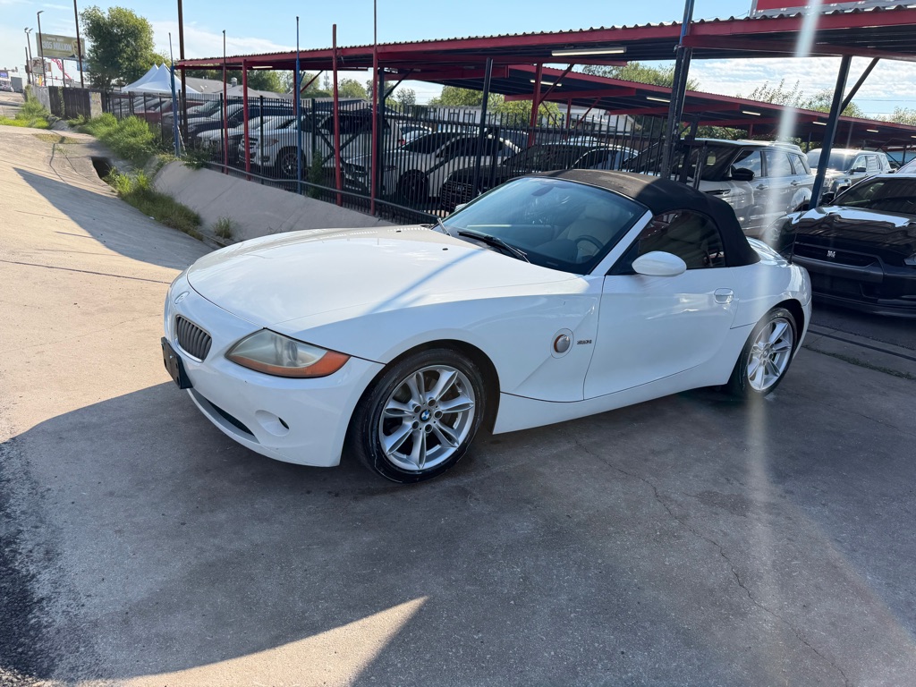 Photo 4 of this BMW Z4