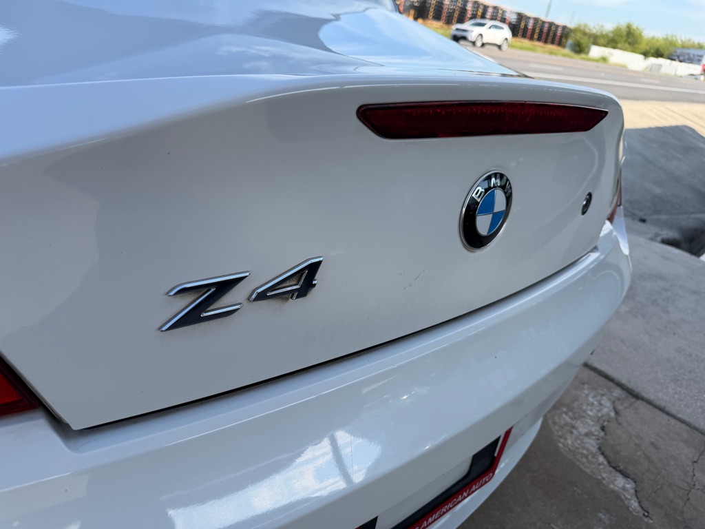 Photo 30 of this BMW Z4