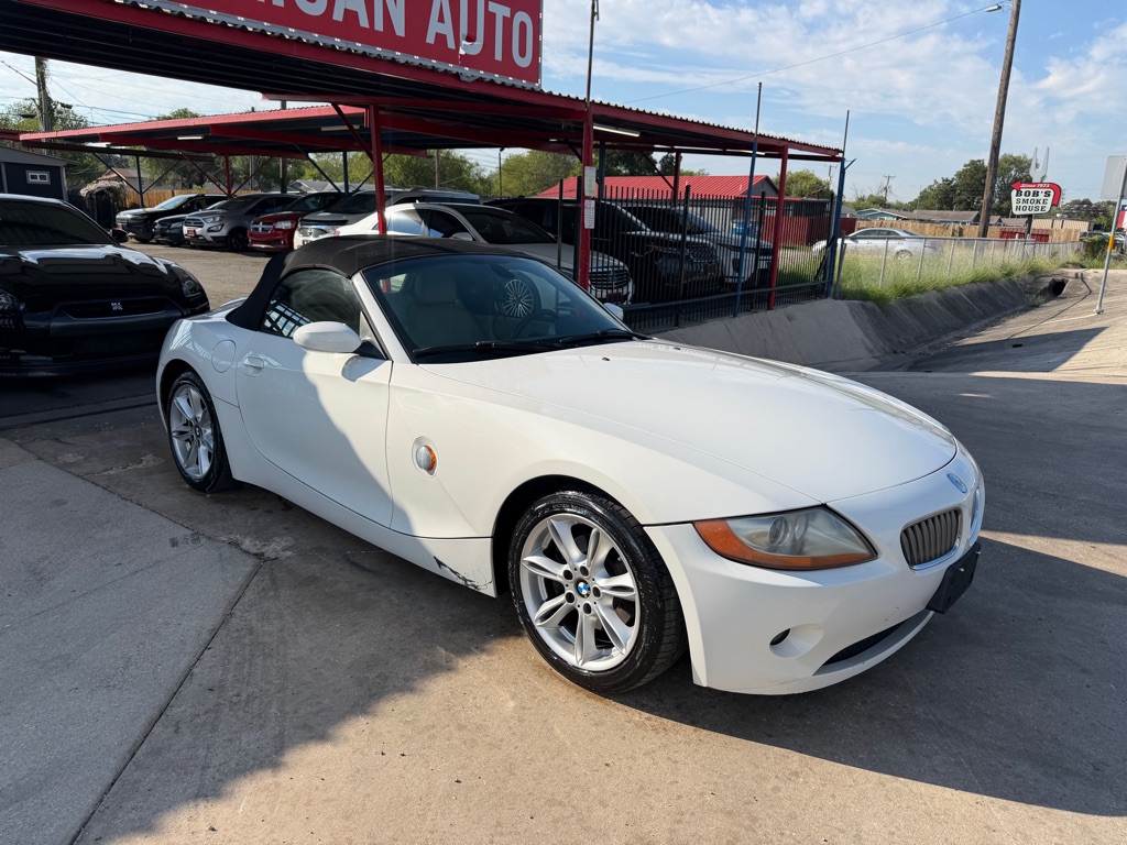 Photo 10 of this BMW Z4