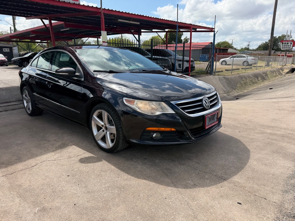 Photo 10 of this VOLKSWAGEN CC