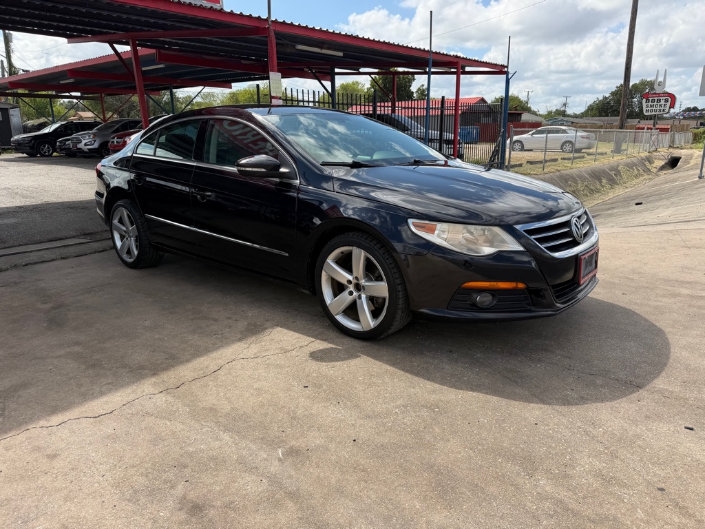 Photo 36 of this VOLKSWAGEN CC