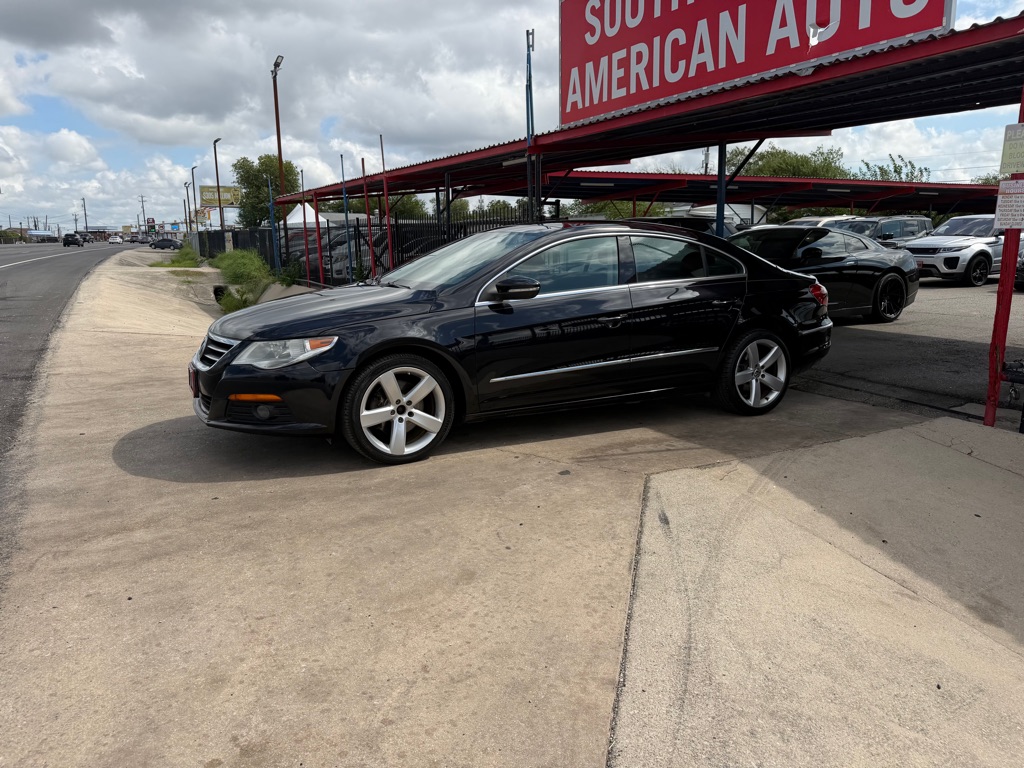 Photo 2 of this VOLKSWAGEN CC