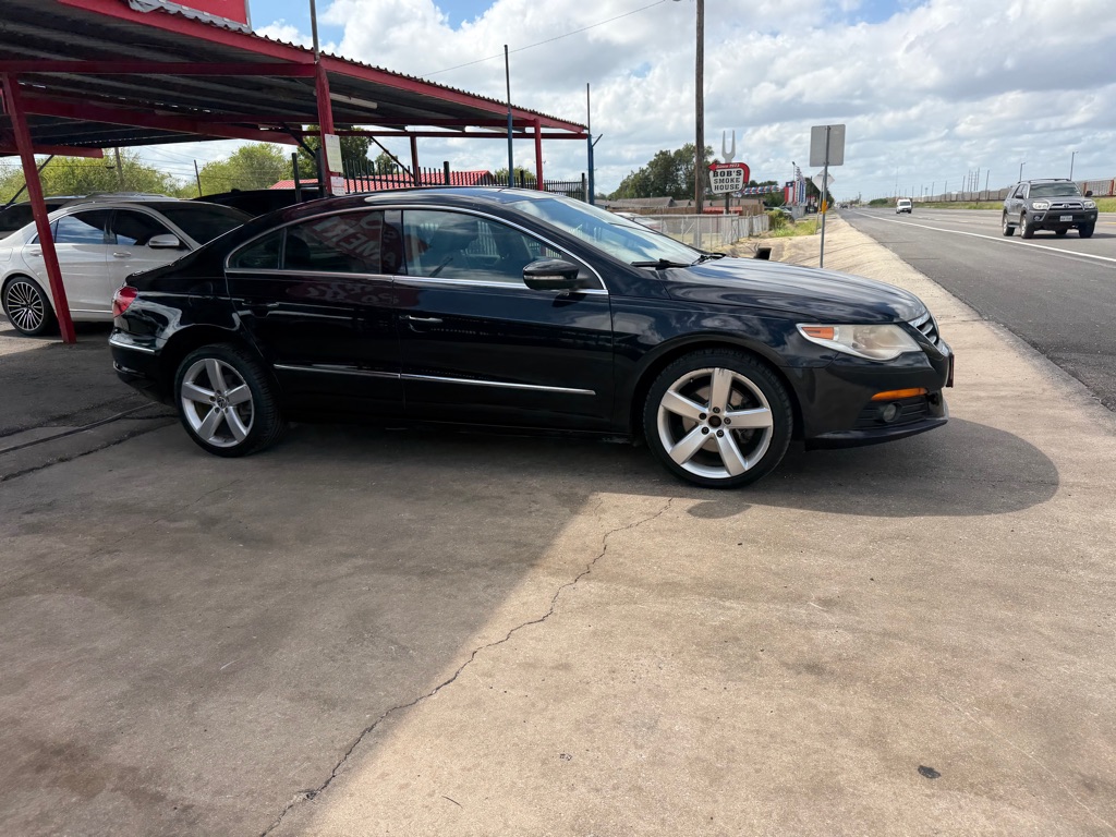 Photo 15 of this VOLKSWAGEN CC