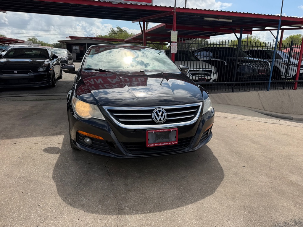 Photo 8 of this VOLKSWAGEN CC