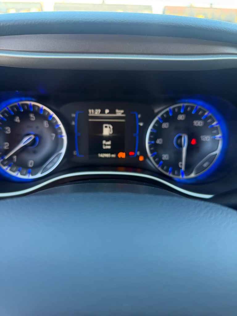 Photo 42 of this CHRYSLER PACIFICA
