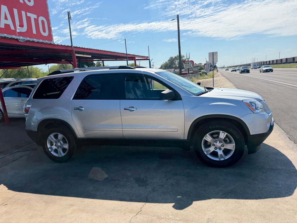 Photo 19 of this GMC ACADIA