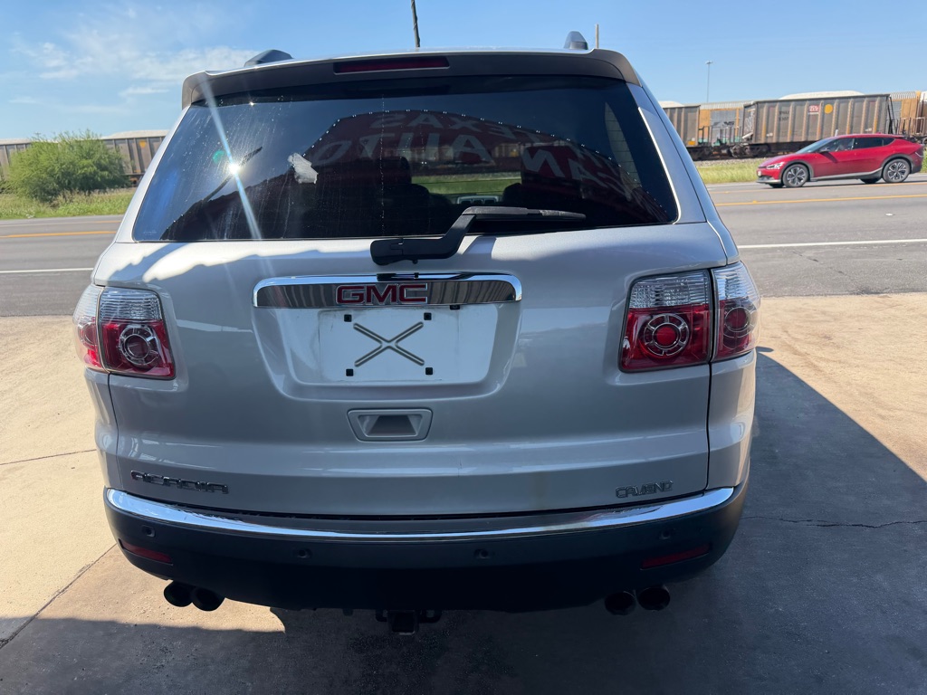 Photo 38 of this GMC ACADIA