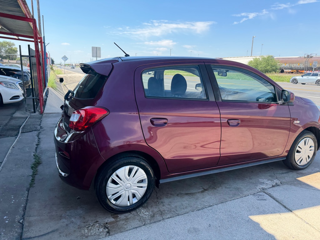 Photo 17 of this MITSUBISHI MIRAGE