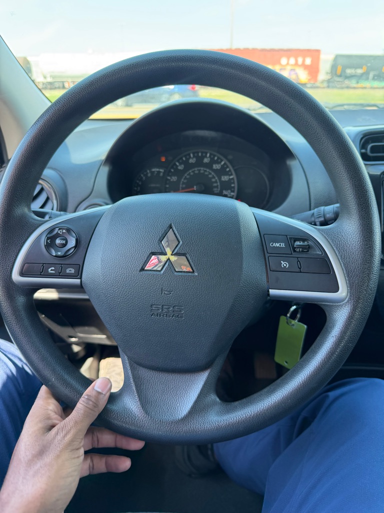 Photo 12 of this MITSUBISHI MIRAGE