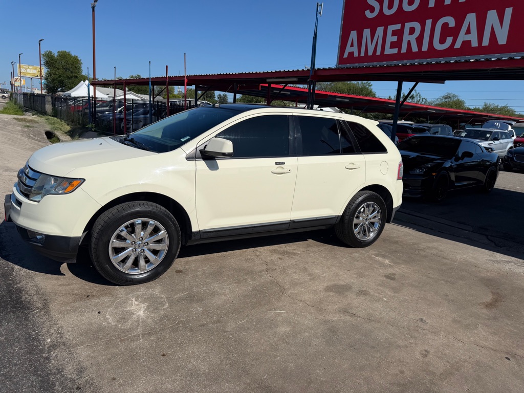 Photo 3 of this FORD EDGE