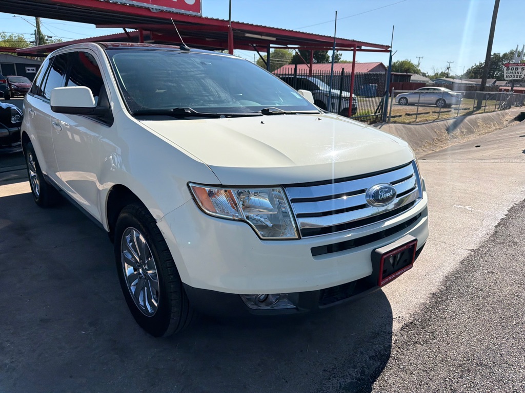 Photo 8 of this FORD EDGE