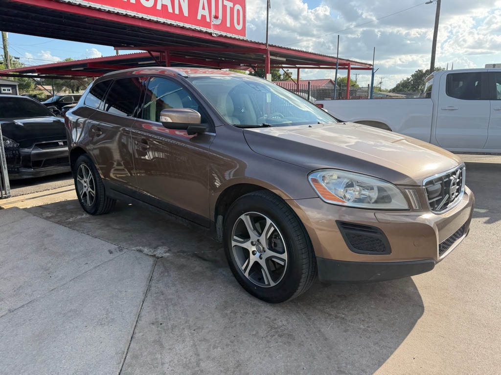 Photo 14 of this VOLVO XC60