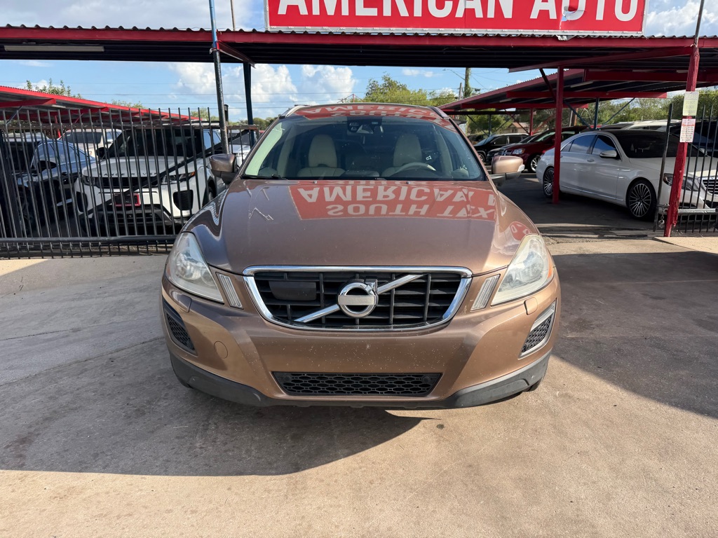 Photo 10 of this VOLVO XC60
