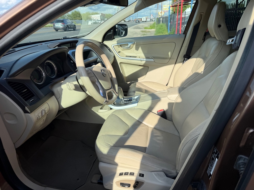 Photo 18 of this VOLVO XC60
