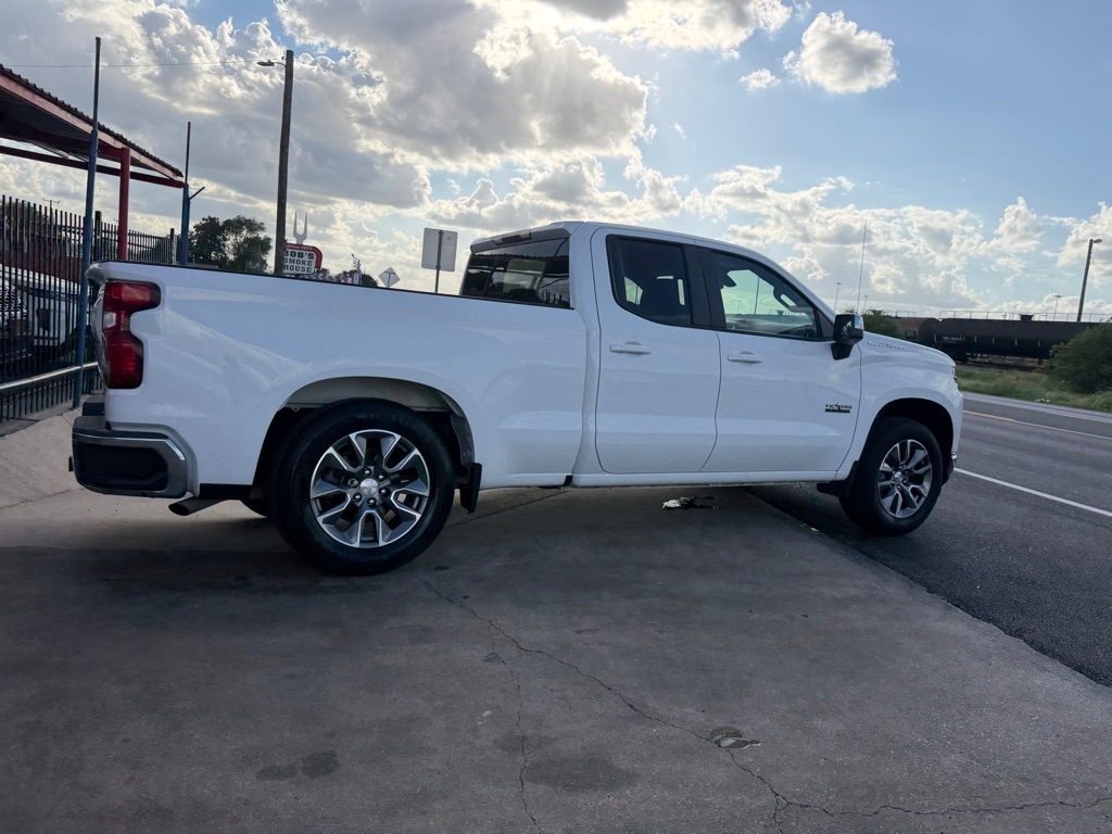 Photo 6 of this CHEVROLET SILVERADO 1500