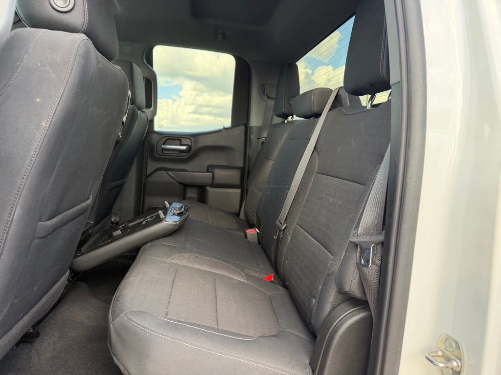 Photo 22 of this CHEVROLET SILVERADO 1500