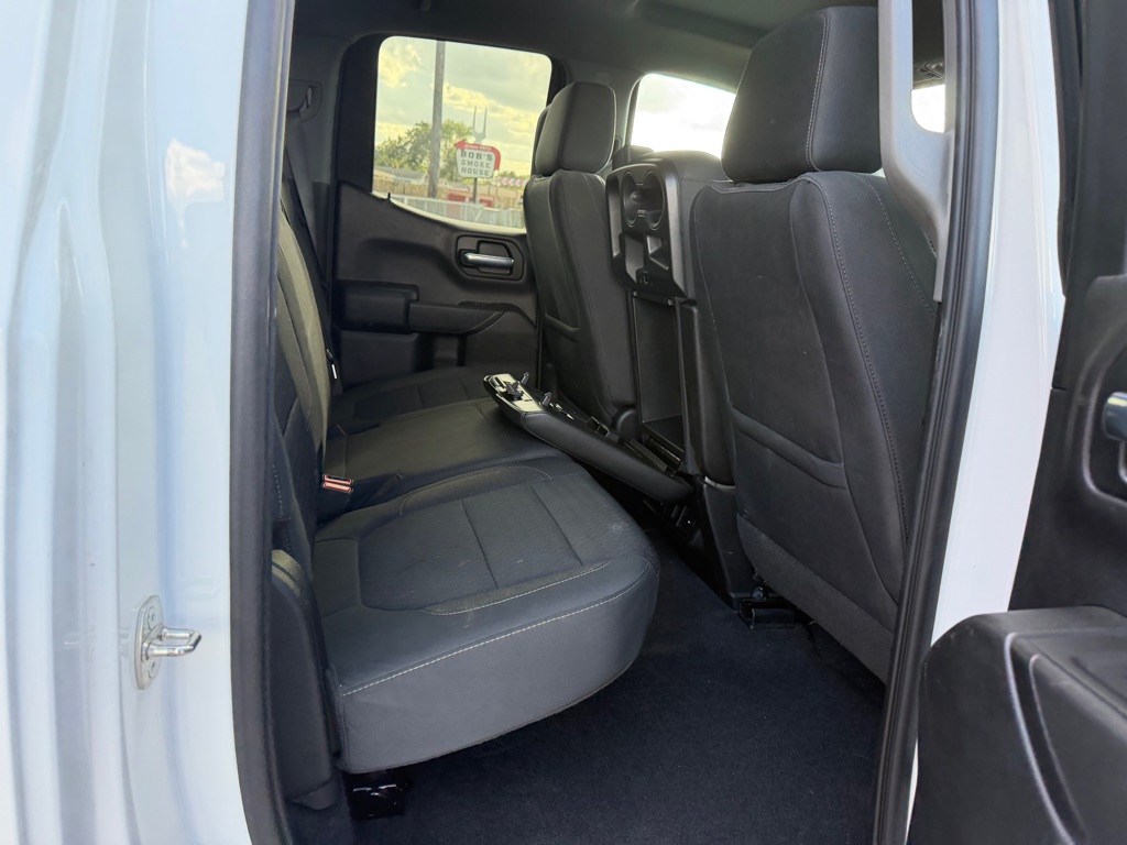 Photo 26 of this CHEVROLET SILVERADO 1500