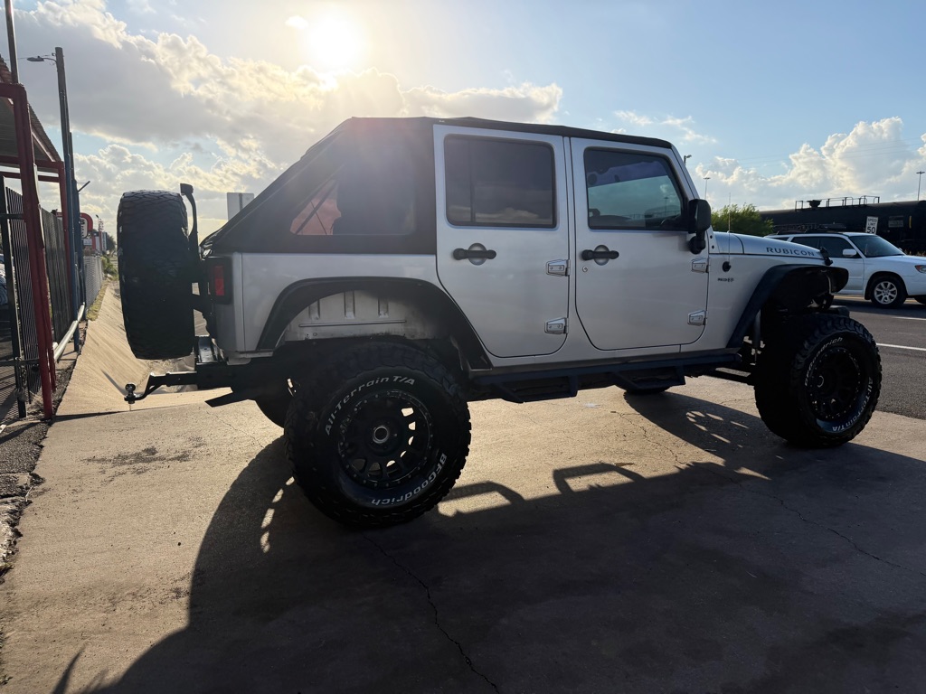 Photo 31 of this JEEP WRANGLER