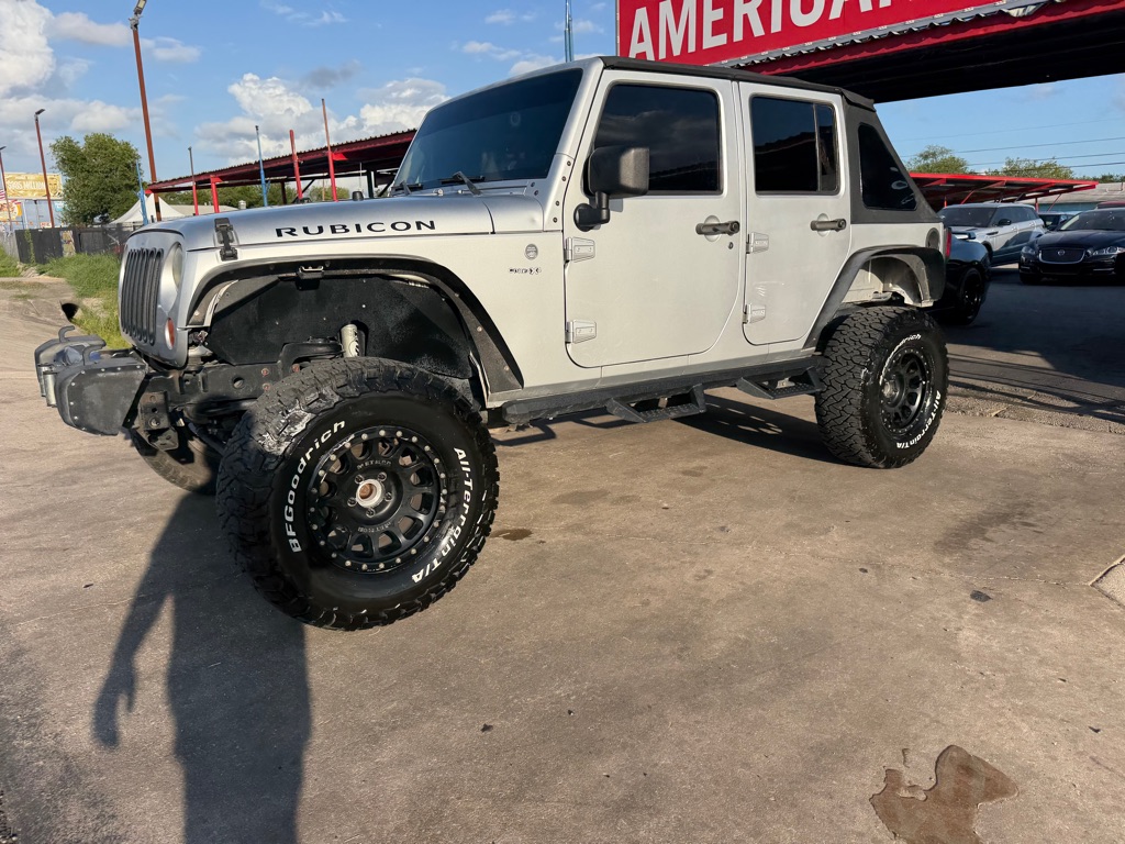 Photo 2 of this JEEP WRANGLER