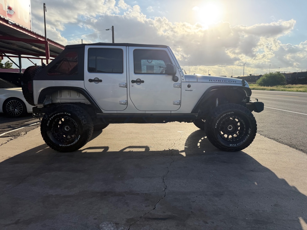 Photo 28 of this JEEP WRANGLER