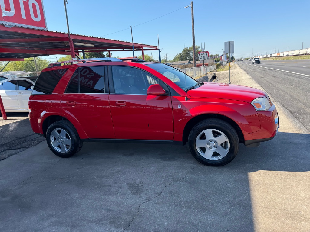 Photo 20 of this SATURN VUE