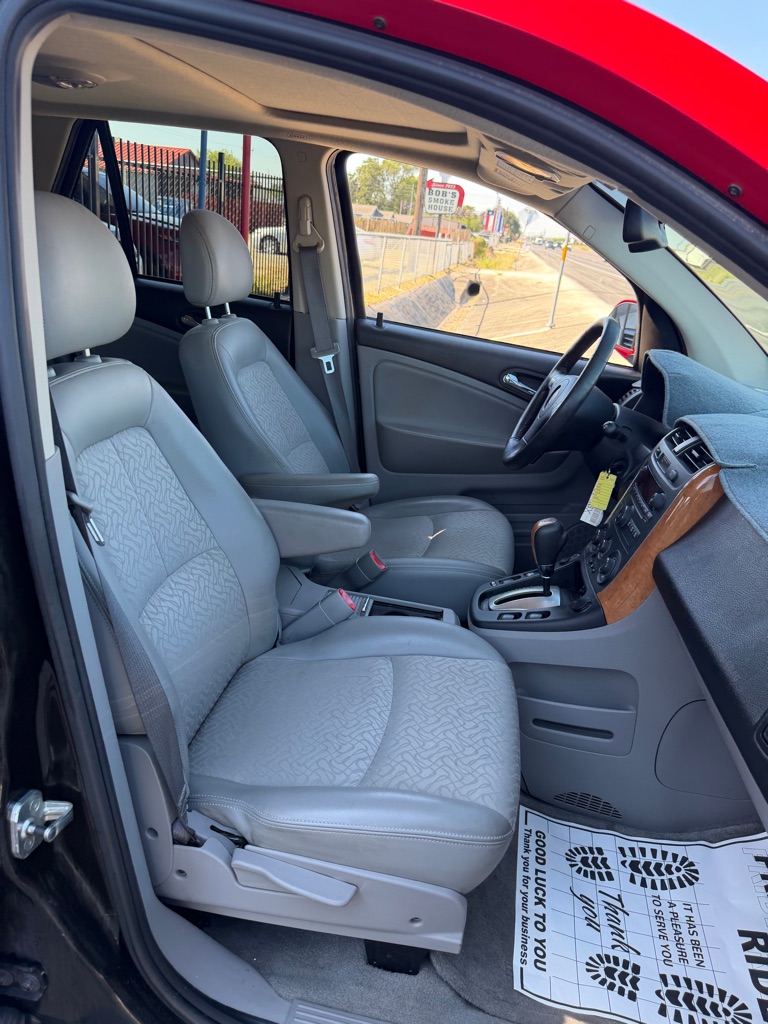 Photo 25 of this SATURN VUE