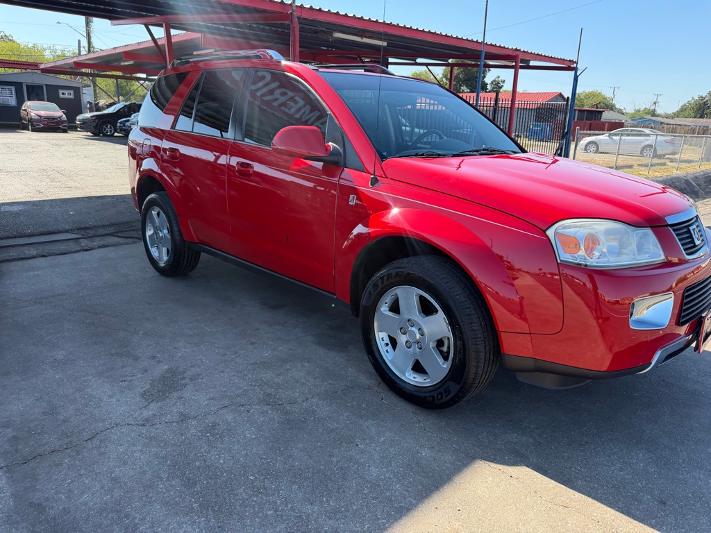 Photo 18 of this SATURN VUE