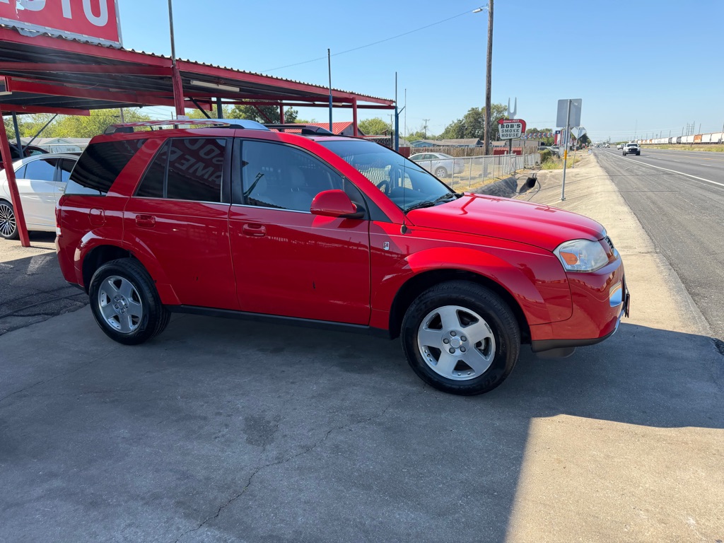 Photo 22 of this SATURN VUE